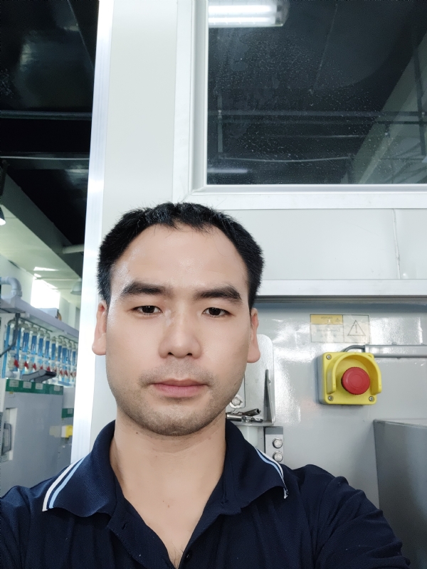 黄伟的第一张照片--江门残疾人相亲网
