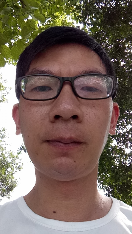奋斗的第一张照片--江门残疾人相亲网